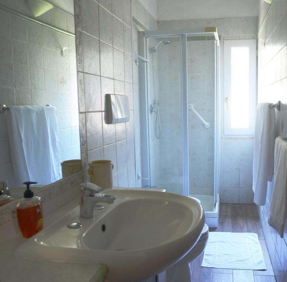 Appartamento Calipso House - Posto Auto Gratuito Porto Santo Stefano  Esterno foto